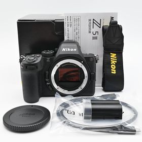 ★美品★Nikon Z5II ボディ ショット数 14021回(ミラーレス一眼)