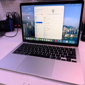 MacBookAir M1 16GB/256GB 美品
