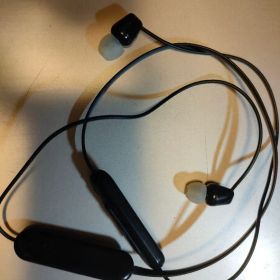 SONY ワイヤレスイヤホン WI-C100 ブラック①