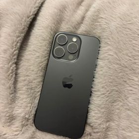 iPhone15pro 128G 本体 画面割れ ブラック