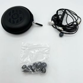 中古 SHURE シュア イヤホン AONIC 215 有線 マイク付き SE215DYWH+UNI-A ホワイト 白 音楽 ミュージック 音楽鑑賞 運動 ランニング 通勤 通学 耳 イヤー イヤホン 音質 没入感 集中 音 使いやすい ジムリラックス 小さい