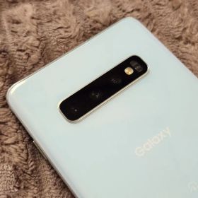 美品 au版 Galaxy s10plus