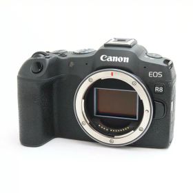 【中古】 《良品》 Canon EOS R8 ボディ [ デジタルカメラ ]