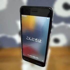 Apple iPhone7 32GB ブラック 本体 カバー付き