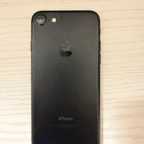 iPhone 7 ブラック 本体