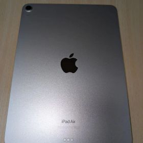 【美品】Apple iPad Air第5世代 Wi-Fi 64GB スターライト