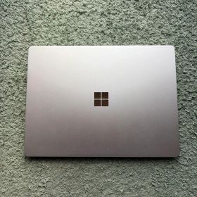 Surface Laptop Go 第10世代Core i5搭載♪