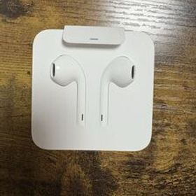 新品！アップル 純正 イヤホン EarPods ライトニング コネクター Apple