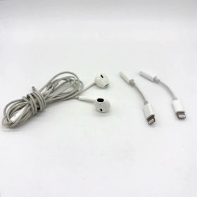 純正Lightning to3.5mmイヤホンジャックアダプター&EarPods