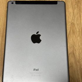 Apple iPad Air（初代）64GB スペースグレー