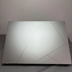ASUS zenbook14 oled core ultra 7 1TB