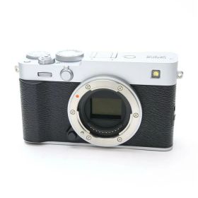 【中古】 《美品》 FUJIFILM X-E5 ボディ シルバー [ デジタルカメラ ]