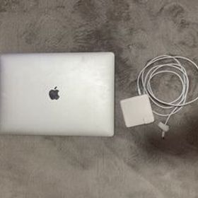 MacBook Pro2016 15インチ i7 16GB 512GB Apple