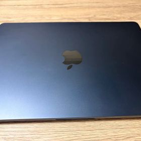 Apple MacBook Air M2チップ 箱等有り