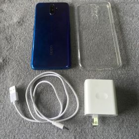 OPPO A5 2020 本体 充電器・ケース付き
