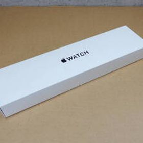 ■Apple Watch SE 第2世代 40mm GPSモデル スターライトアルミ/スターライトスポーツバンド MNJP3J/A [内箱未開封]【未使用に近い】