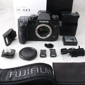 ☆新品級☆ 富士フイルム FUJIFILM ミラーレス一眼カメラ X-H1 ボディ フジフイルム #4704