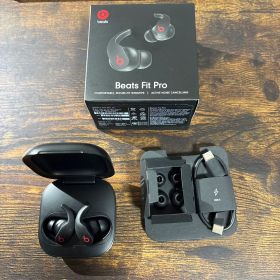Beats fit Proブラック