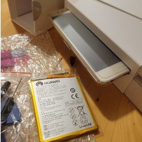 ファーウェイ(HUAWEI)のsimフリースマホ Huawei Honor8(スマートフォン本体)