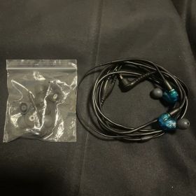 シュアー se215 SHURE