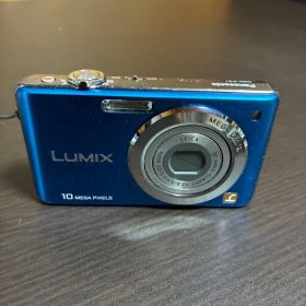 パナソニック デジタルカメラ LUMIX DMC-FS7 SDカード4GB付き