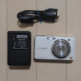 パナソニック(Panasonic)のPanasonic デジタルカメラ LUMIX FX DMC-FX77-W(コンパクトデジタルカメラ)