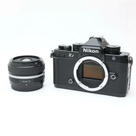 【中古】 《良品》 Nikon Z f Z 40mm F2（Special Edition）レンズキット ブラック [ デジタルカメラ ]