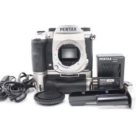 ショット数5993！■ほぼ新品■ PENTAX K-1 Mark II Silver Edition ♯97028