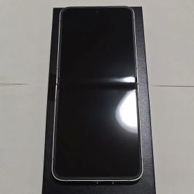 Samsung Galaxy Z Flip6 SIMフリー(国内版)