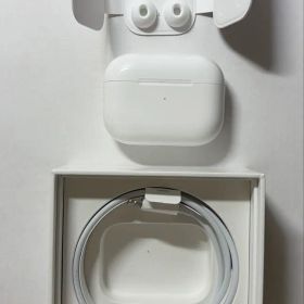 【美品・正規品】AirPods Pro 2 第2世代 Lightningケーブル