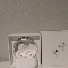 AirPods Pro 第2世代 MQD83J ワイヤレスイヤホン