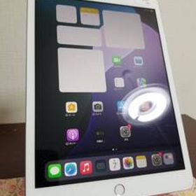 121 美品 iPad 第7世代 10.2inch A12◆3GB◆32GB Silver バッテリー90％ A2197 2019年モデル MW752J/A Apple タブレット