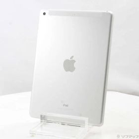 ソフマップ 〔中古品〕 iPad 第6世代 32GB シルバー MR6P2J／A docomoロック解除SIMフリー【297】