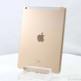 ソフマップ 〔中古品〕 iPad 第6世代 32GB ゴールド MRM02J／A docomoロック解除SIMフリー【349】