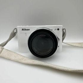 【訳あり特価品】Nikon 1 J1 ホワイト ミラーレスカメラ