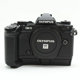OLYMPUS OM-D E-M5 Mark II