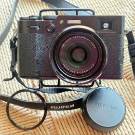 Fujifilm X100V コンパクトデジタルカメラ