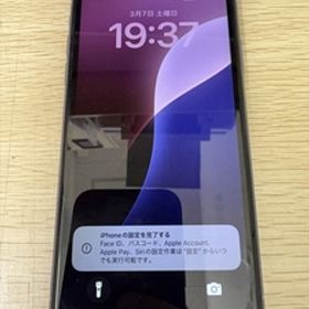 伊7037 Apple iPhone11 64GB Purple A2221 MWLX2J/A バッテリ73% アップル アイフォン パープル 紫 判定〇