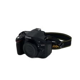 Nikon◆デジタル一眼カメラ D5200 ボディ