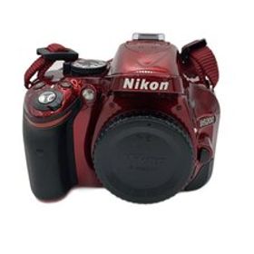 Nikon◆デジタル一眼カメラ D5200 18-55 VR レンズキット [レッド]