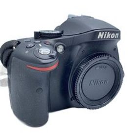 Nikon◆デジタル一眼カメラ D5200 18-55 VR レンズキット [ブラック]