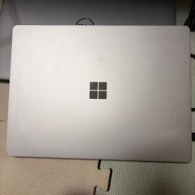 10世代 Surface Laptop Go Intel i5 4GB RAM