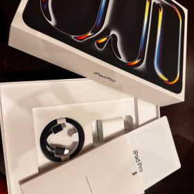 M5 iPad Pro 11インチ セルラー 1TB 標準ガラス