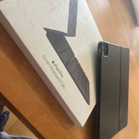 iPad Pro 11inch smart Keyboard Folio