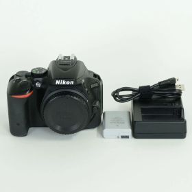 [良品 | シャッター数8,190回] Nikon D5500 | Nikon Fマウント