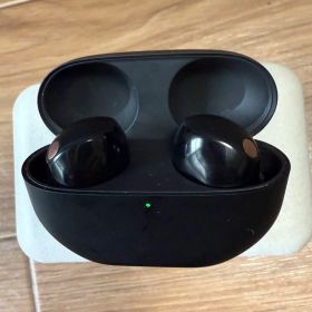 【美品】SONY WF-1000XM5 ブラック 付属品完備・動作確認済み