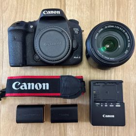 Canon EOS 7D Mark II 本体とレンズセット