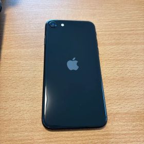 Apple iPhone SE (第2世代) 64GB ブラック