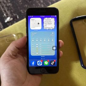 Iphone SE 2ND GEN 128GB