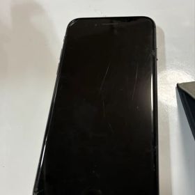 Apple iPhone 8 SIMロックあり SB